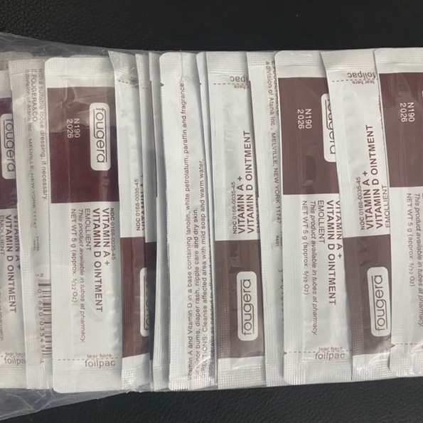 [Bịch 100 gói] Dưỡng Vitamin AD Dùng Sau Xăm, KHÔNG CÓ MÙI HÔI