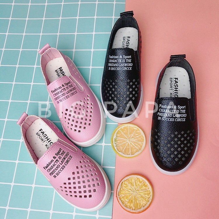 G03 - Giày Slipon da mềm bé gái