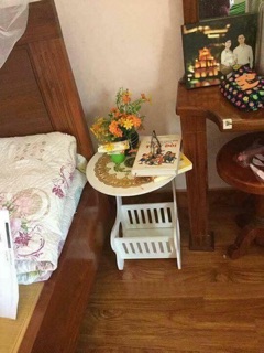 BÀN TRÒN CÓ GÓC KỆ