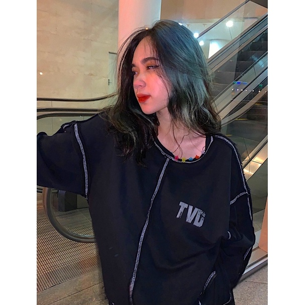 Áo nỉ “TVD PLUS SWEATER”