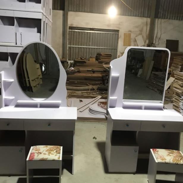 BÀN TRANG ĐIỂM TRẮNG