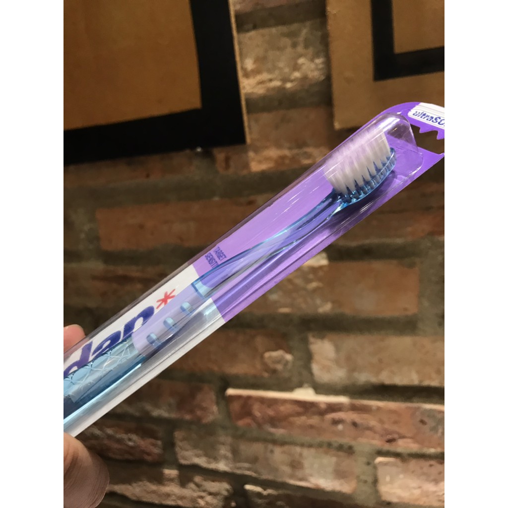 Bộ 3 bàn chải đánh răng Jordan Target Sensitive lông siêu mềm