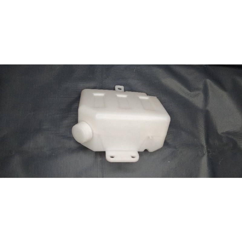 Bình nước phụ xe tải hyundai mighty 2,hyundai pamax, hyundai 3,5 tấn, hd65, hd72