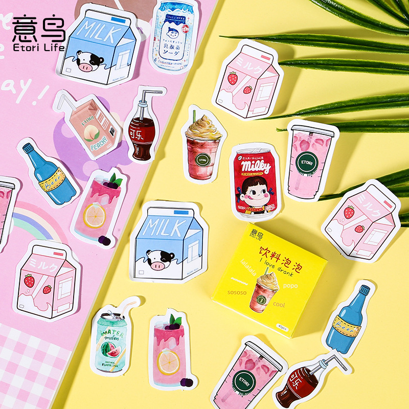 Bộ 45 miếng hình dán trang trí họa tiết lon nước xinh xắn