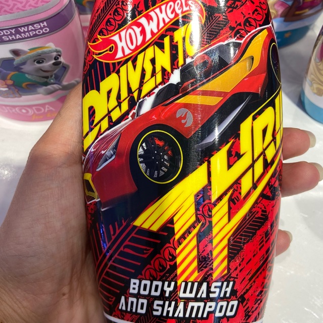 Sữa tắm uroda dành chi bé trai