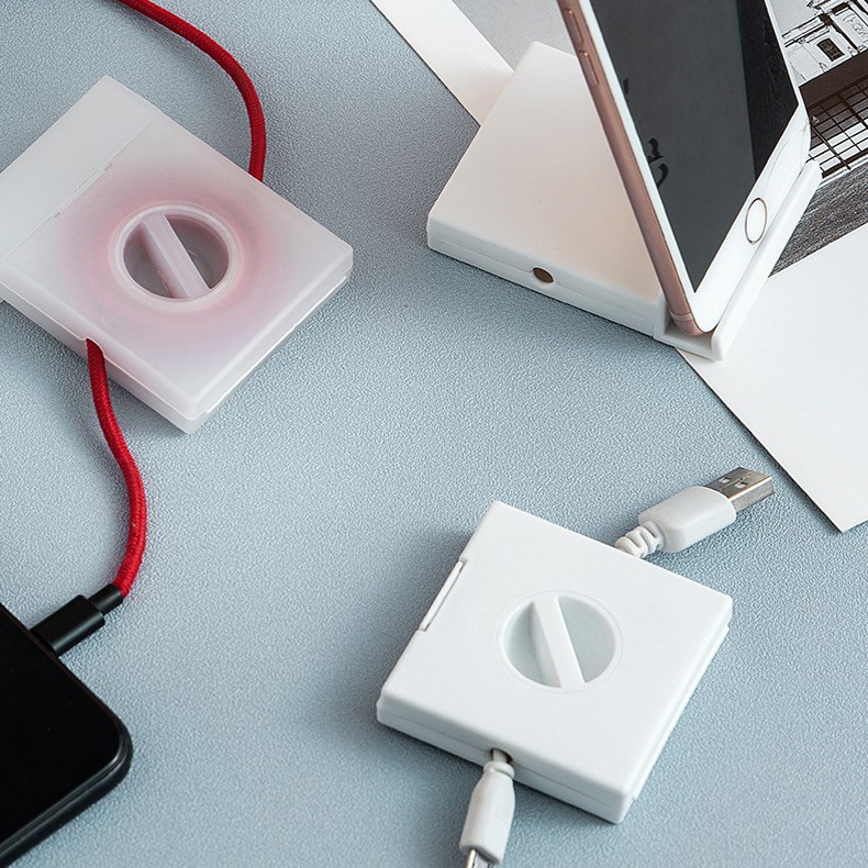 Giá Đỡ Điện Thoại/Dây Cáp Sạc Hình Vuông Bằng Nhựa Đa Năng Có Thể Tái Sử Dụng