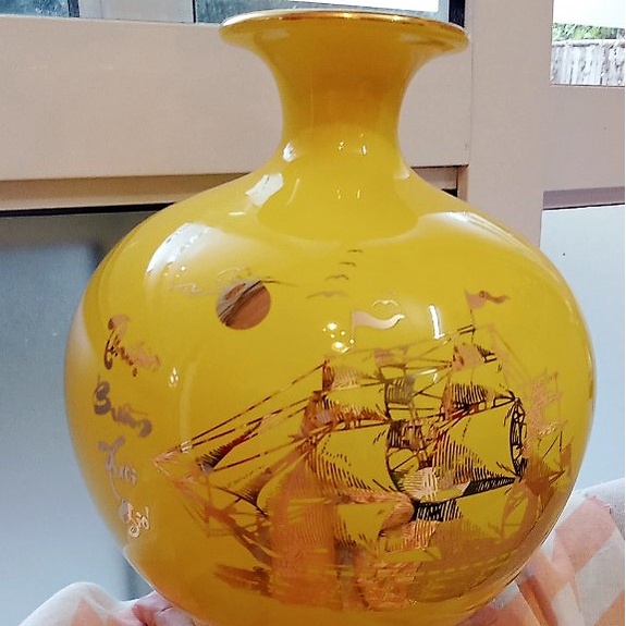 Bộ Quà tặng bình hút lộc, bình hút tài lộc thuận buồm xuôi gió cao cấp vẽ tay thủ công full size (Đầy đủ Bình+Hộp + đế)