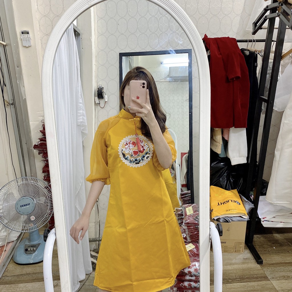 Đầm tết thêu họa tiết 3D cổ tàu phối tay lưới bồng bềnh xinh xắn thời trang tết [ TẾT 3D]