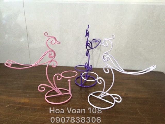 Kệ mini trang trí-combo 3 cái giao mẫu ngẫu nhiên cùng loại cao 16cm