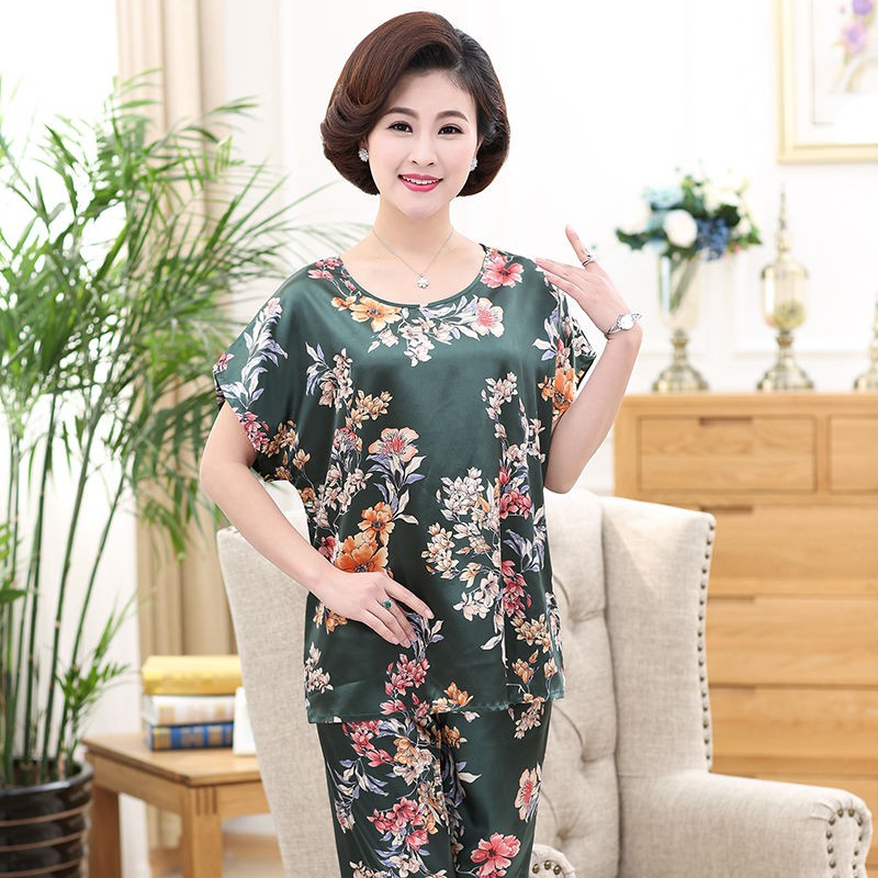 Bộ Đồ Ngủ Ngắn Tay Bằng Lụa Dành Cho Phụ Nữ Trung Niên | BigBuy360 - bigbuy360.vn