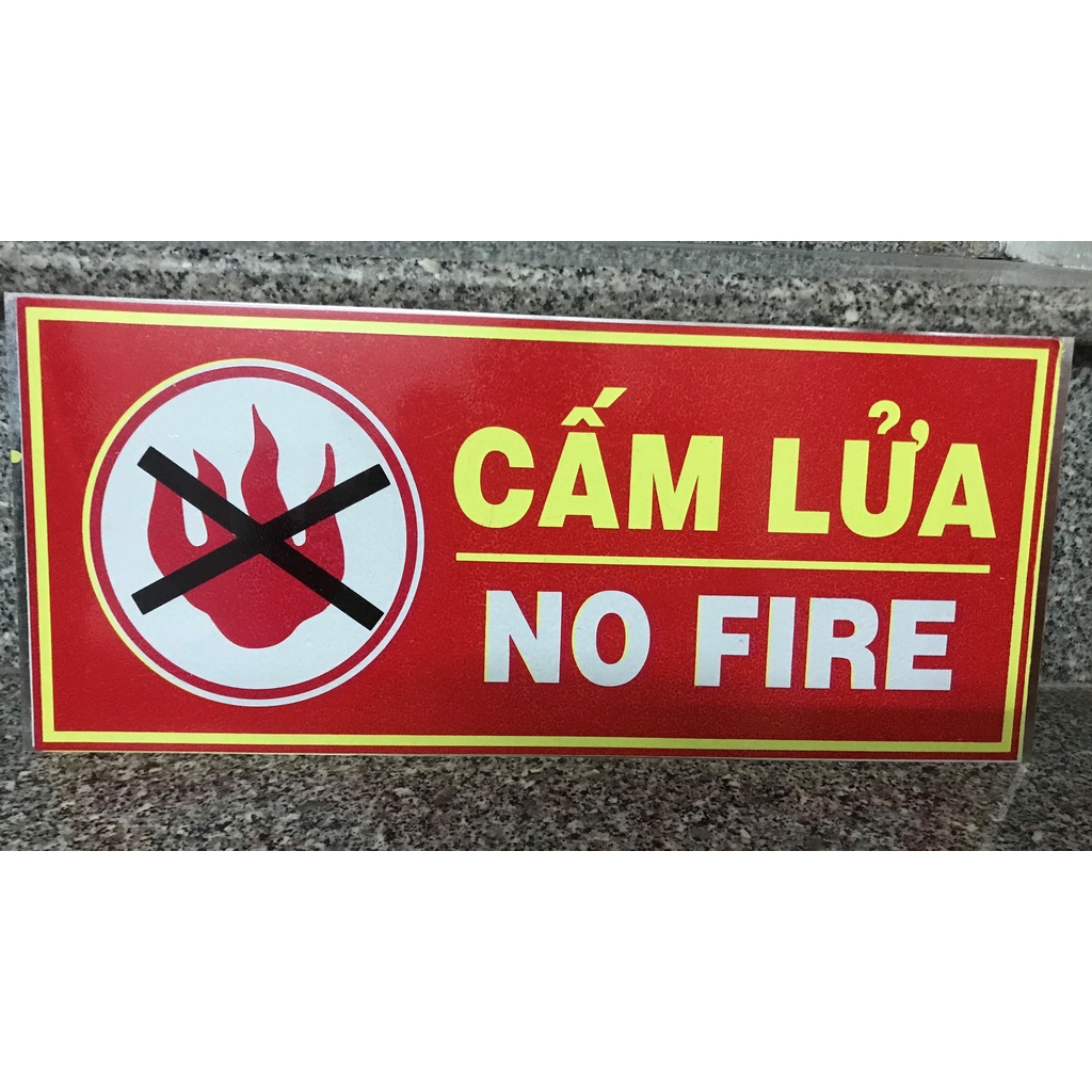 Bảng Cấm lửa, Cấm hút thuốc