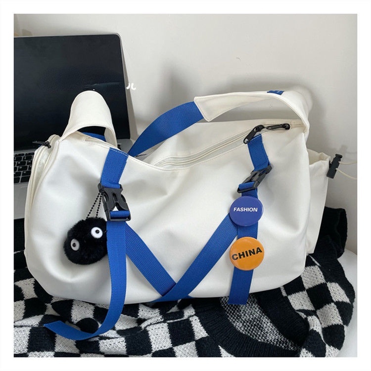 Túi Đeo Chéo Cỡ Lớn Dễ Phối Đồ Thời Trang Cho Cặp Đôi