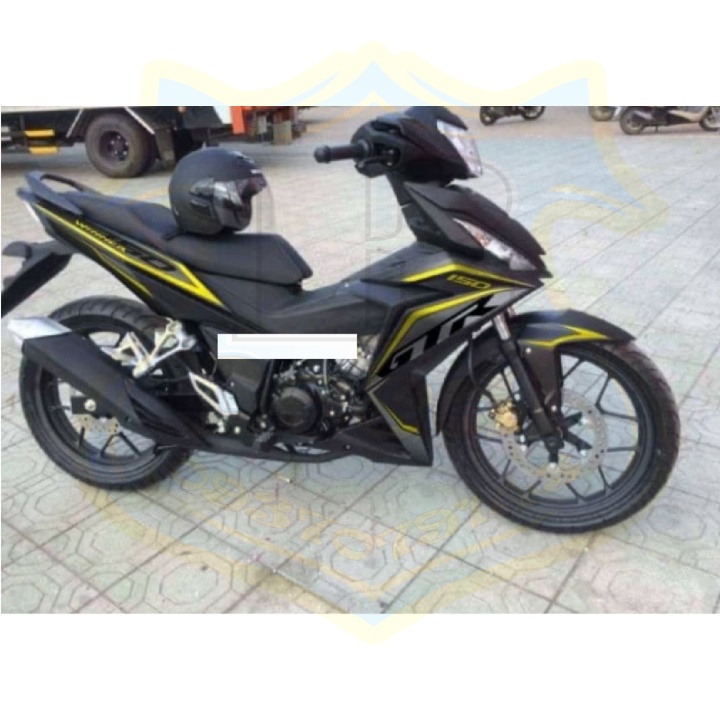 Tem winner GTR vàng đen