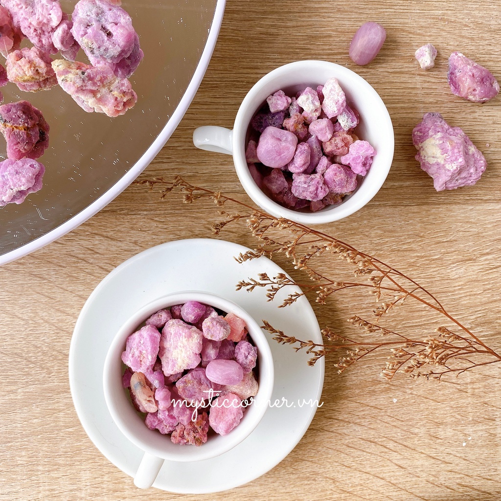 Vụn thô đá thanh tẩy Ruby tự nhiên dùng trong Tarot, thiền định, Reiki, Phong thủy