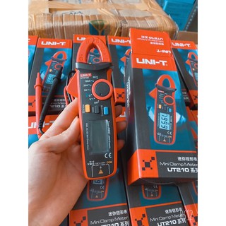 ĐỒNG HỒ AMPE KÌM UT210E