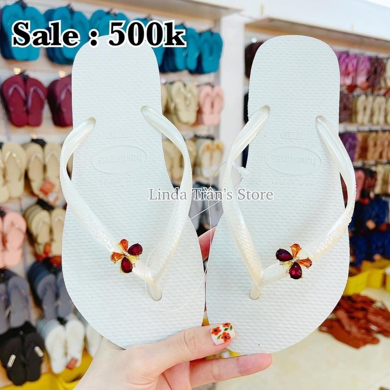 Dép HVN trơn mix charm nhỏ