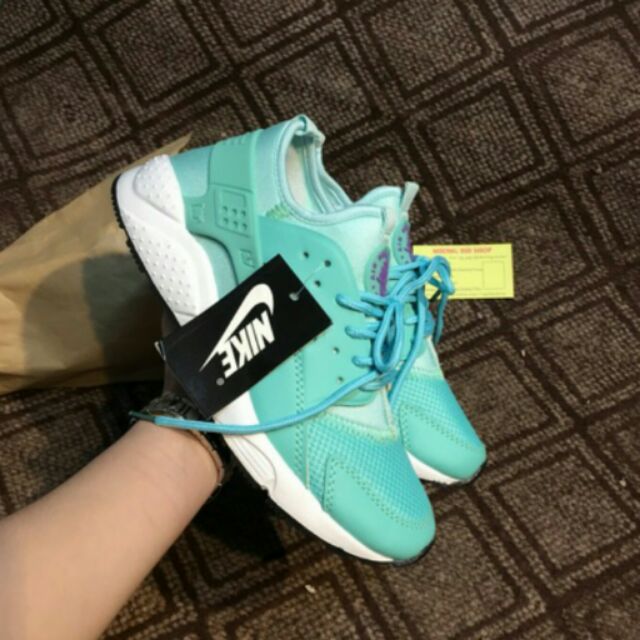 Giầy nữ huarache xanh ngọc Sz 36