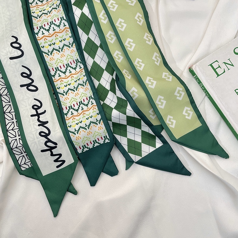 Dây Cột Tóc Ruy Băng Dài Bằng Lụa Màu Xanh Lá Thời Trang Mùa Hè Cho Nữ