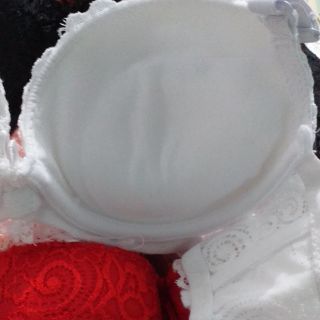 ÁO NGỰC REN XỊN MÚT DÀY ( HÀNG XỊN)