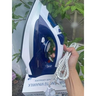 Bàn ủi hơi nước Lock & Lock..
