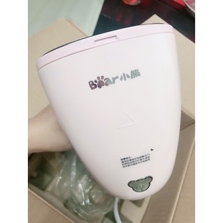 Bàn ủi hơi nước cầm tay BEAR