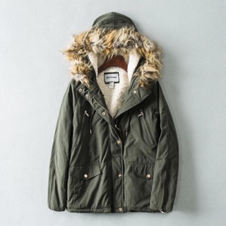 Áo parka dáng ngắn