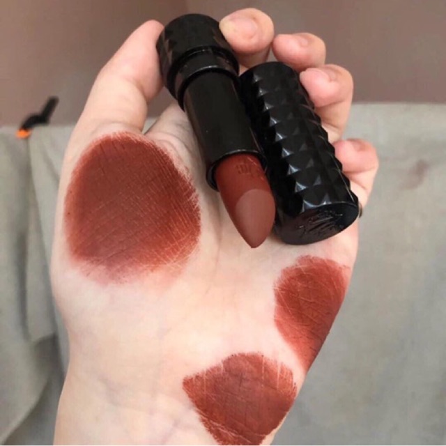 kat von d russet