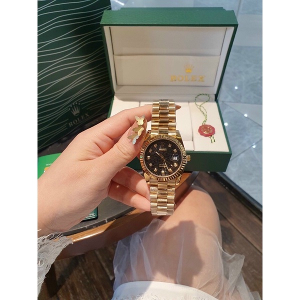 Đồng hồ Rolex nữ mặt gân thời trang