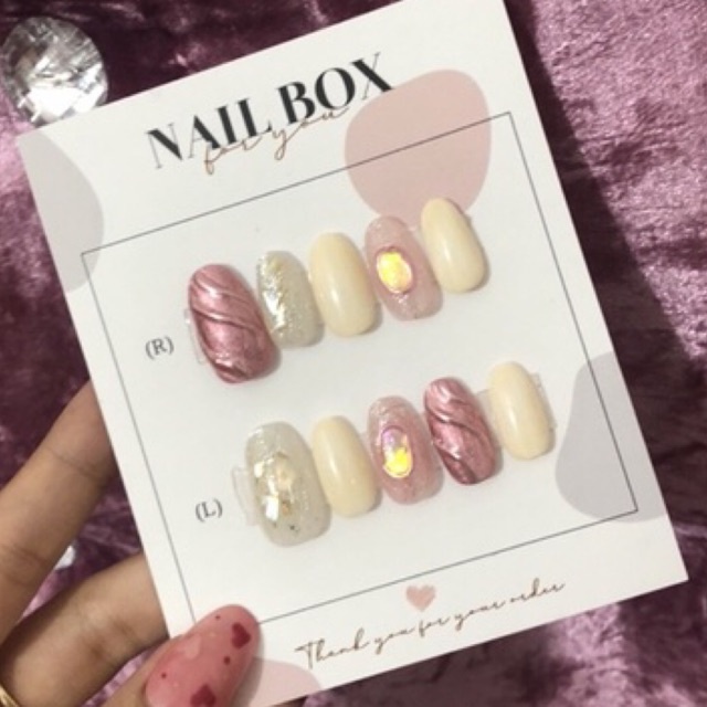 Nailbox móng up style hàn tráng gương hồng