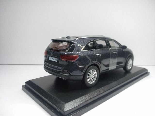 Mô hình Kia Sorento