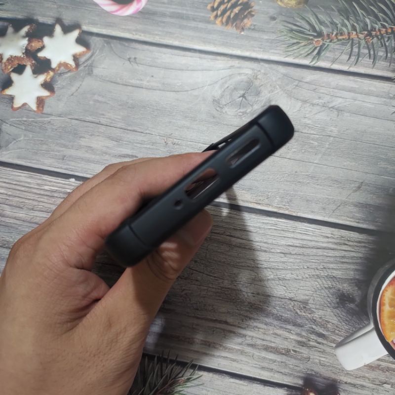 Ốp Lưng Silicon Tản Nhiệt Từ Tính Xiaomi Black Shark 5 / 5 Pro