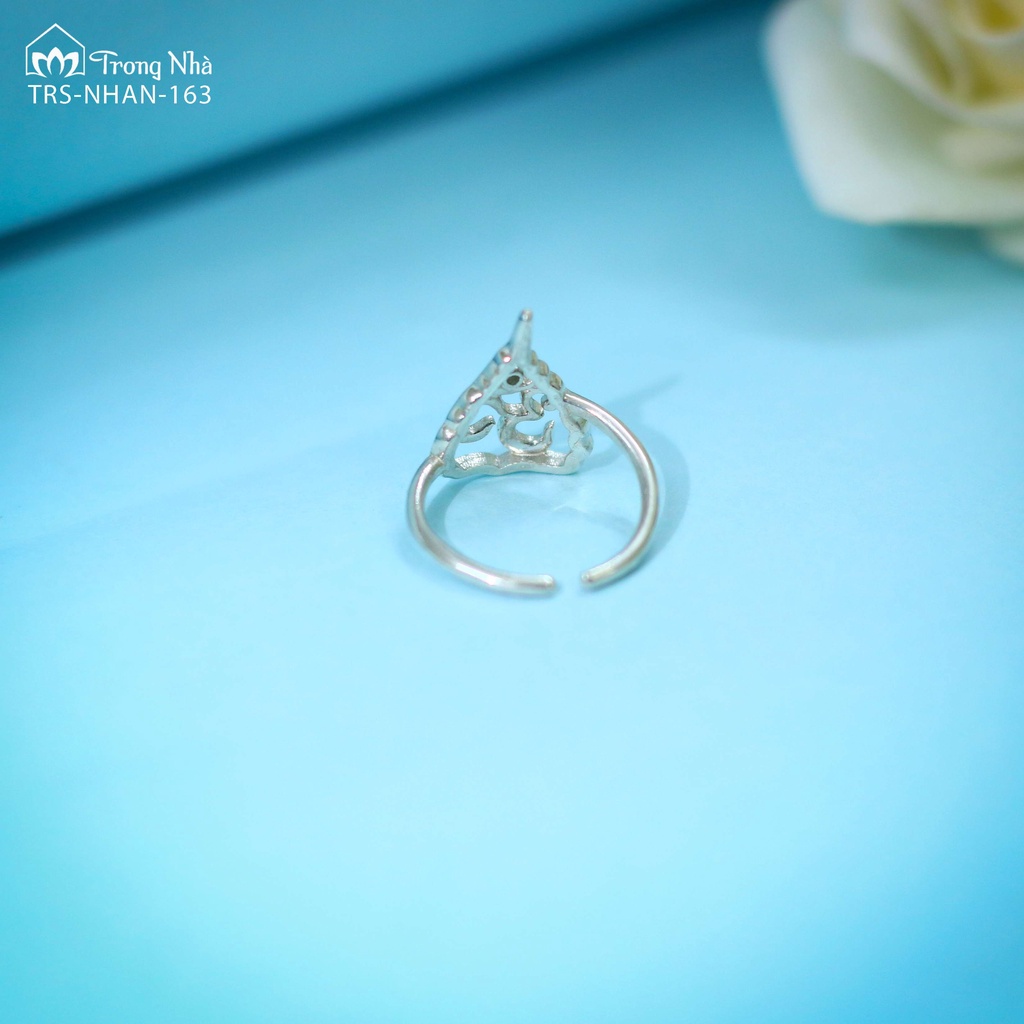 Nhẫn Lá Bồ Đề khắc chủng tự OM - Trang sức Bình An - Trong Nhà