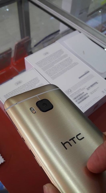 Điện thoại HTC One M9 Quốc tế