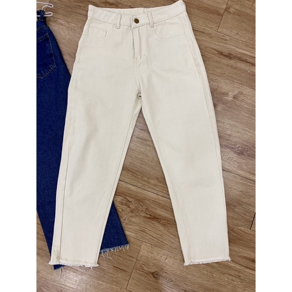 Pass Quần jeans baggy nữ cắt gấu size S kem giá gốc 285k