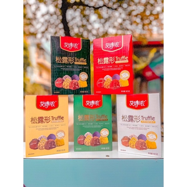 Hộp Socola gói quà Tết thơm ngon bán chạy Tết 2024