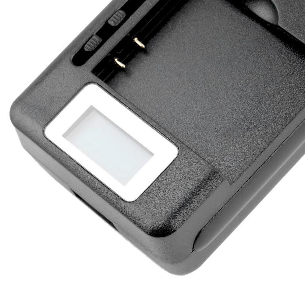 Củ chuyển đổi ổ cắm sạc đa cổng đầu USB bằng nhựa nhỏ gọn mang đi du lịch