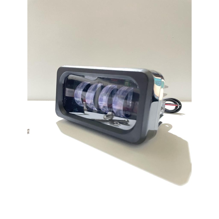 Đèn LED Trợ Sáng 4 Bóng Mắt Cwl Dành Cho Mô Tô