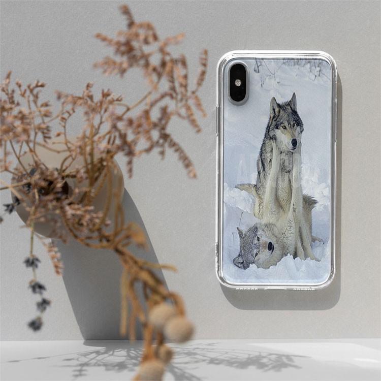 Ốp Lưng trong suốt đẹp ốp lưng chó sói hình mẹ con sói trong tuyết trắng dành cho Iphone 5 đến 12 promax WOL20210005