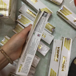 [Bị Móp xả] Kem Đánh Răng Vsmile