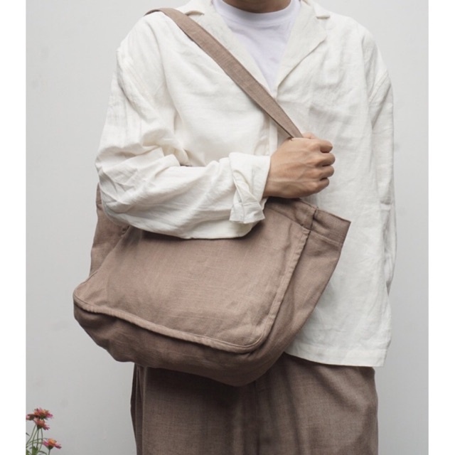 Túi basic vải mềm, quai đeo một bên dài