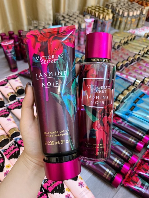 CẶP XỊT THƠM + DƯỠNG THỂ VICTORIA SECRET | BigBuy360 - bigbuy360.vn