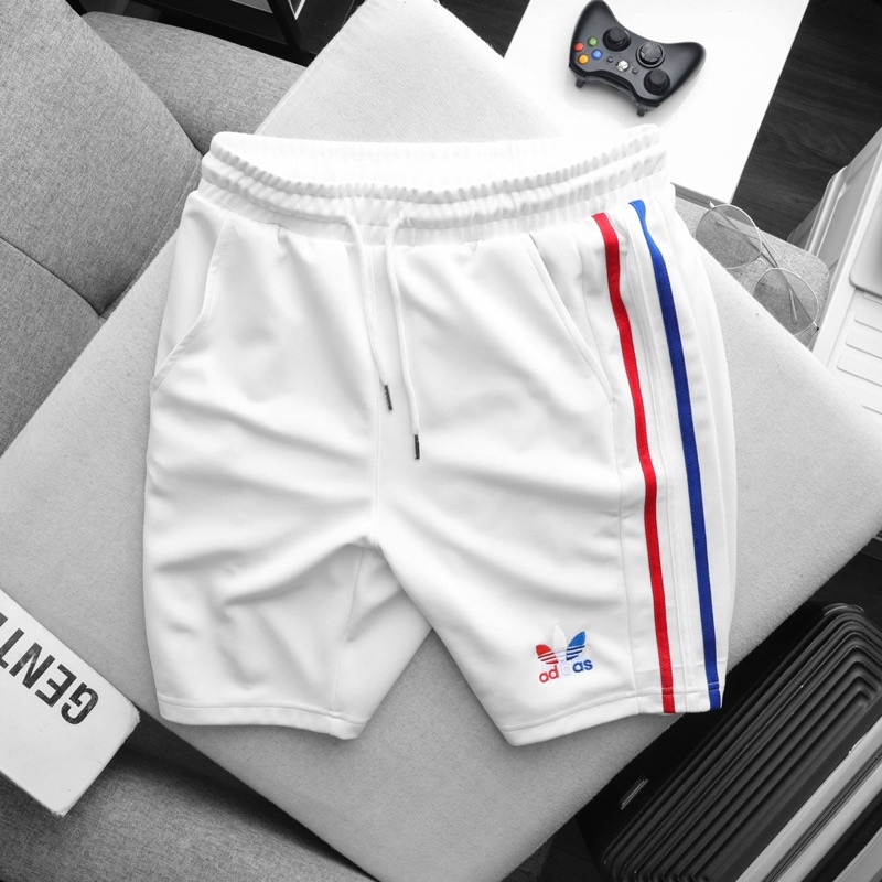 Quần short 3 sọc thể thao