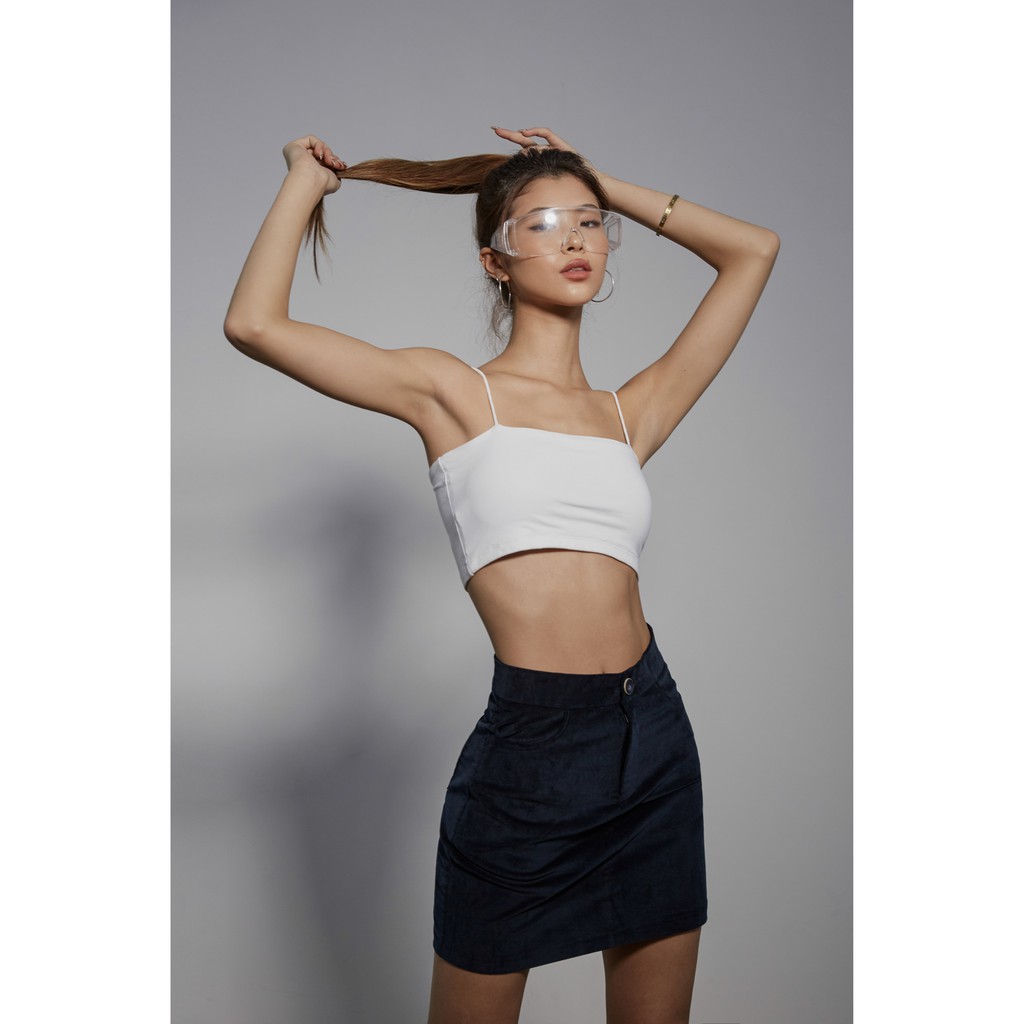 Là min - Áo Croptop  Hai Dây Màu Trắng