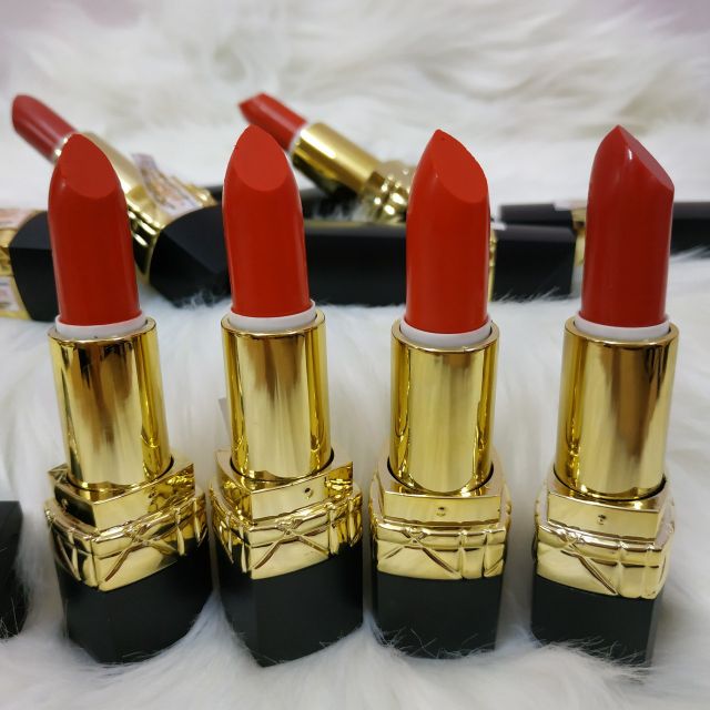 Son Sami lipstick