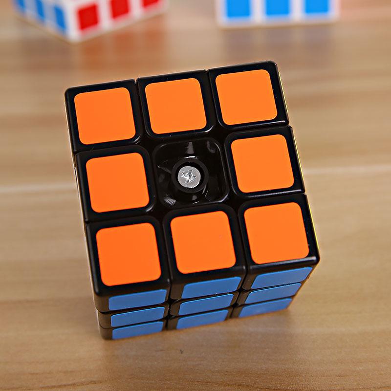 Khối rubik ma thuật 3 tốc độ thú vị