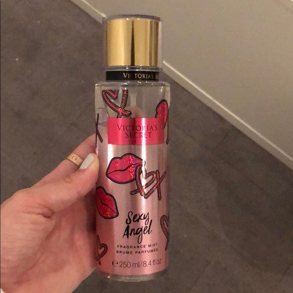 Xịt Dưỡng Thể Body Victoria’s Secret "Angel" 250ml | Thế Giới Skin Care