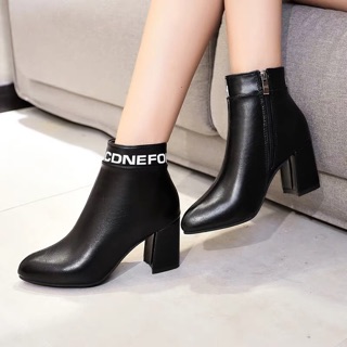 [Hàng oder] Boots da cổ viền chữ (kèm ảnh fb)