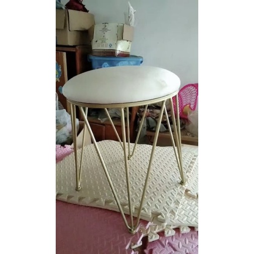 Ghế đôn RIBO HOUSE bàn trang điểm kiểu dáng hình chân nhện ghế decor phòng ngủ sapa tiệm nails RIBO182