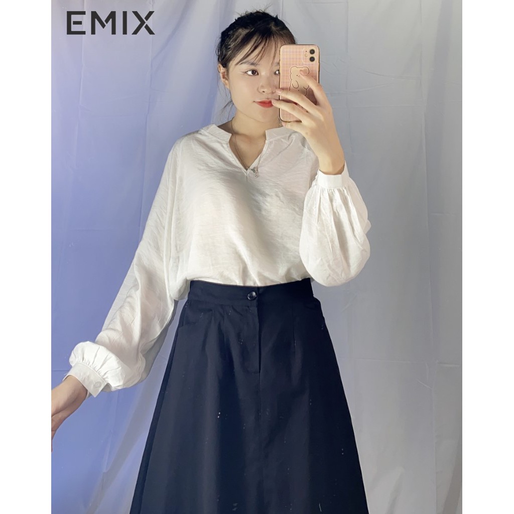 Áo sơ mi nữ tay bồng EMIX (màu trắng), cổ tàu xẻ v, chất đũi tằm, mát mịn