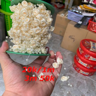 Dây hoa trắng thắt bím tóc đẹp